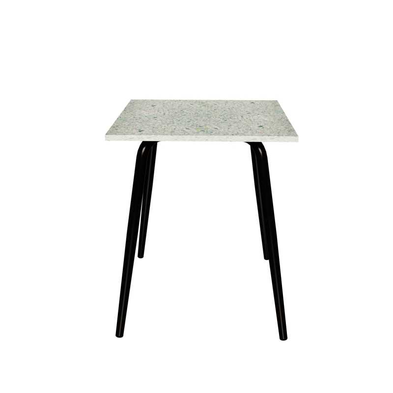Table en Plastique Recyclé Vert - Pieds Noirs - 65x60