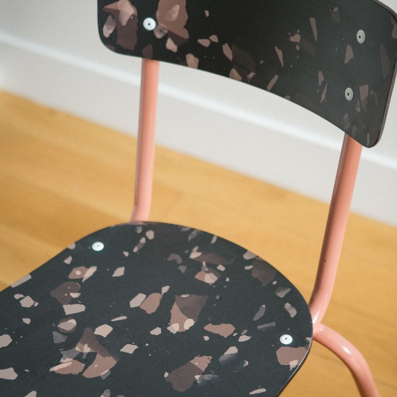 Chaise d’écolier Adulte Suzie Stratifié Dossier & Assise imprimé Météorites - Pieds Terracotta