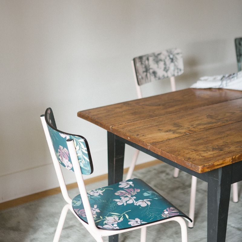Chaise d’écolier Adulte Suzie Stratifié Dossier & Assise imprimé Tropiques - pieds Rose Poudré
